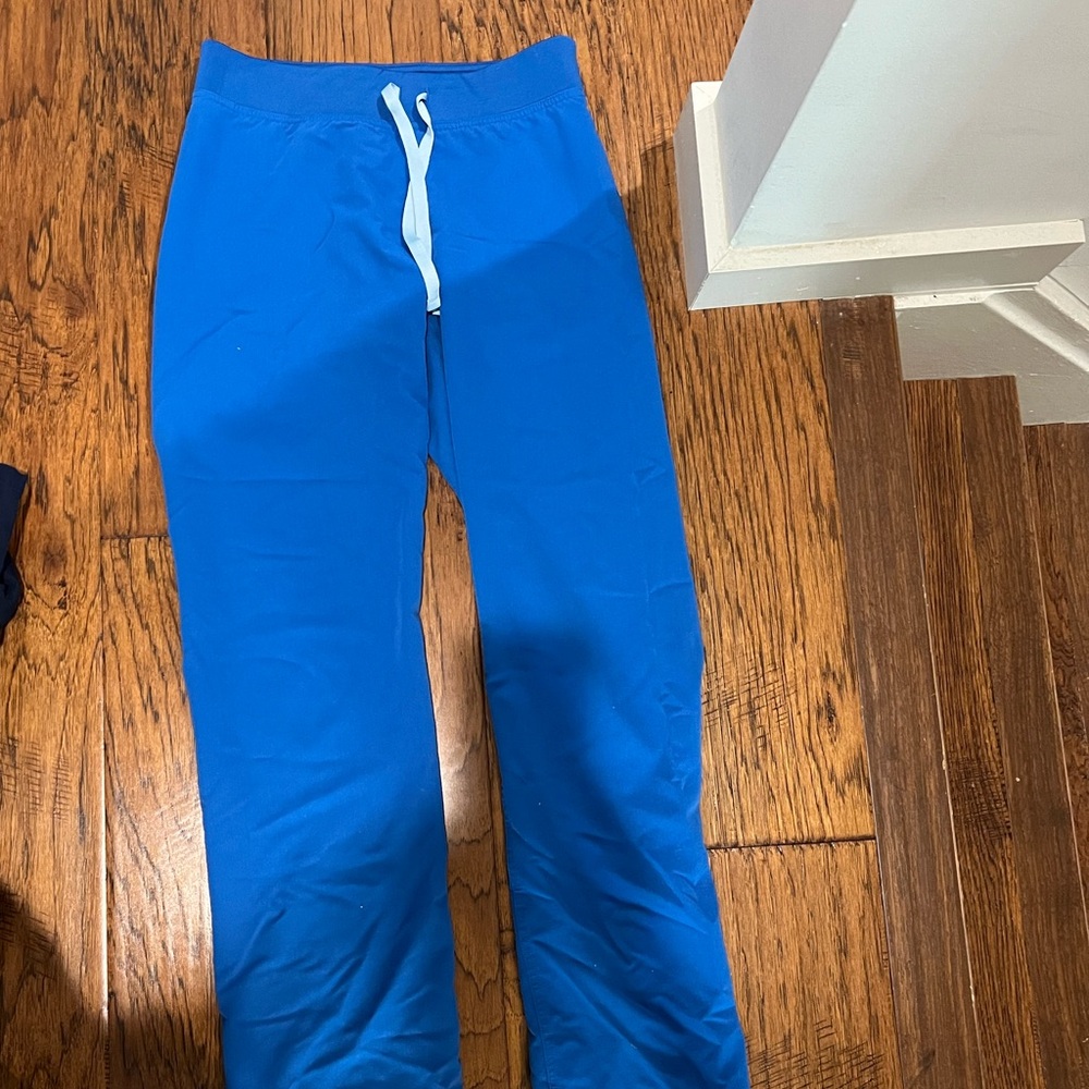 Figs Livingston pant.